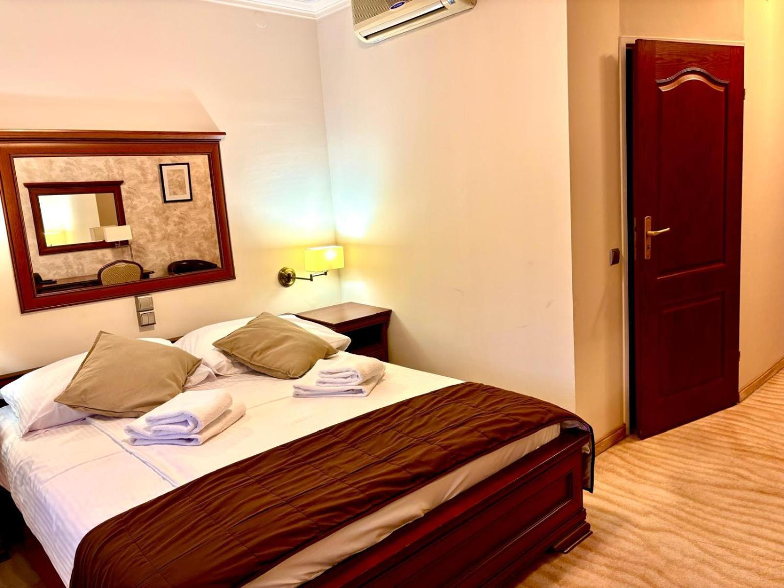Cumulus Hotel Będzin المظهر الخارجي الصورة